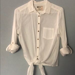 Garage tie up button top